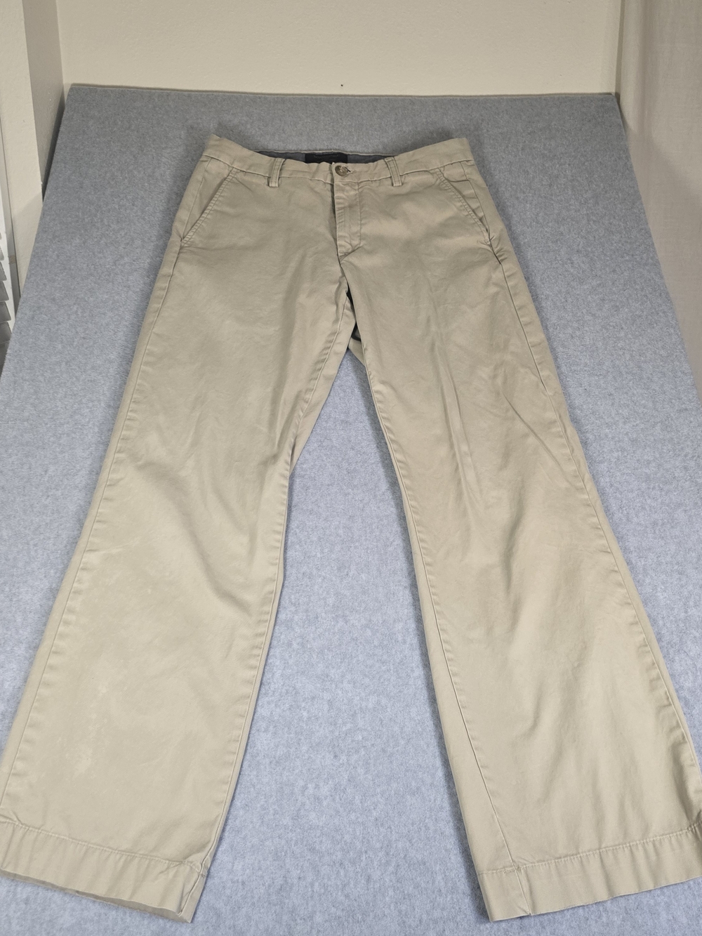 Banana Republic Men’s 31x32 Boot Cut Chino Pants Khaki Tan 100% Cotton